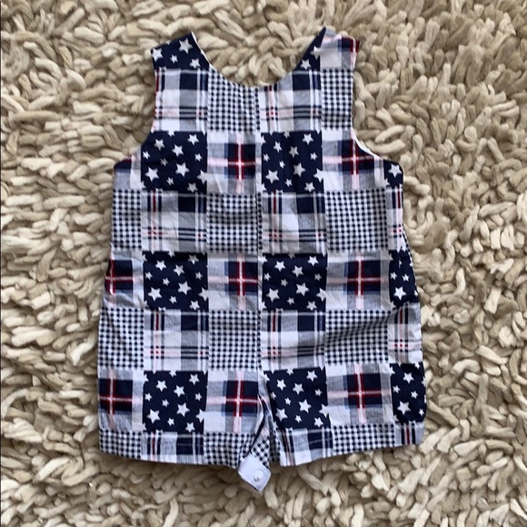 Goodlad 6 month Stars and Stripes smocked outfit - Picture 2 of 3